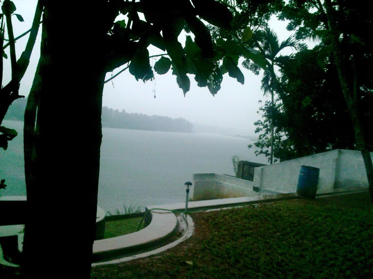 Lazy Gaze Hotell Ernakulam Eksteriør bilde